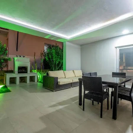 Ovacik 4 Bedroom Private *